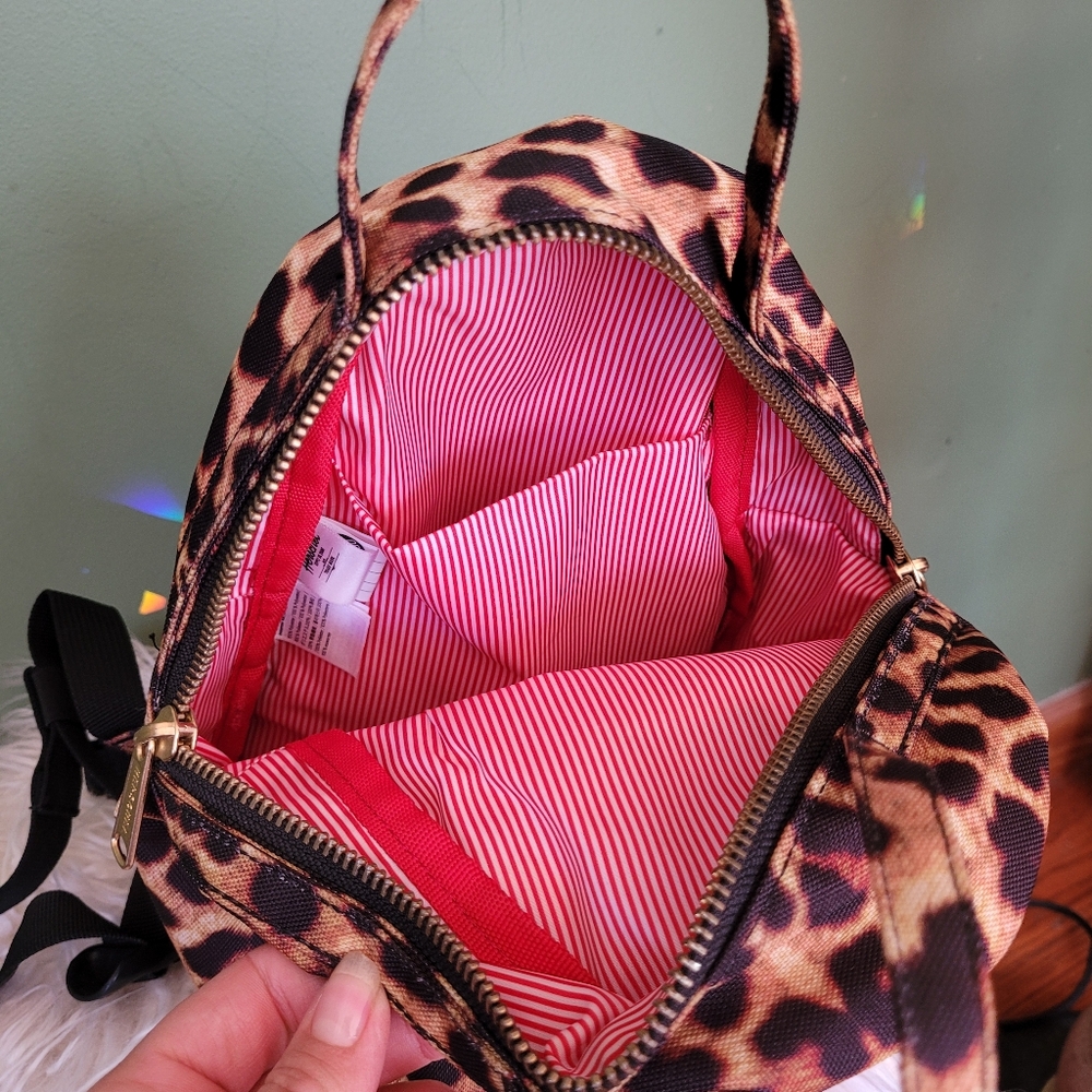 Herschel Nova Mini Backpack - Picture 4 of 4